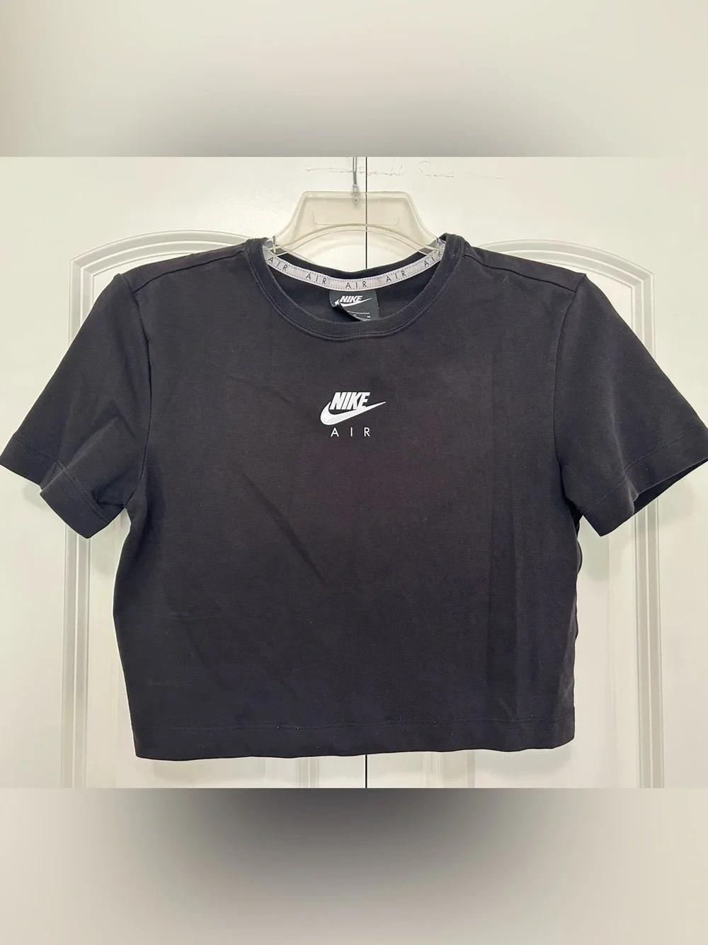 Nike Air Cropped Top